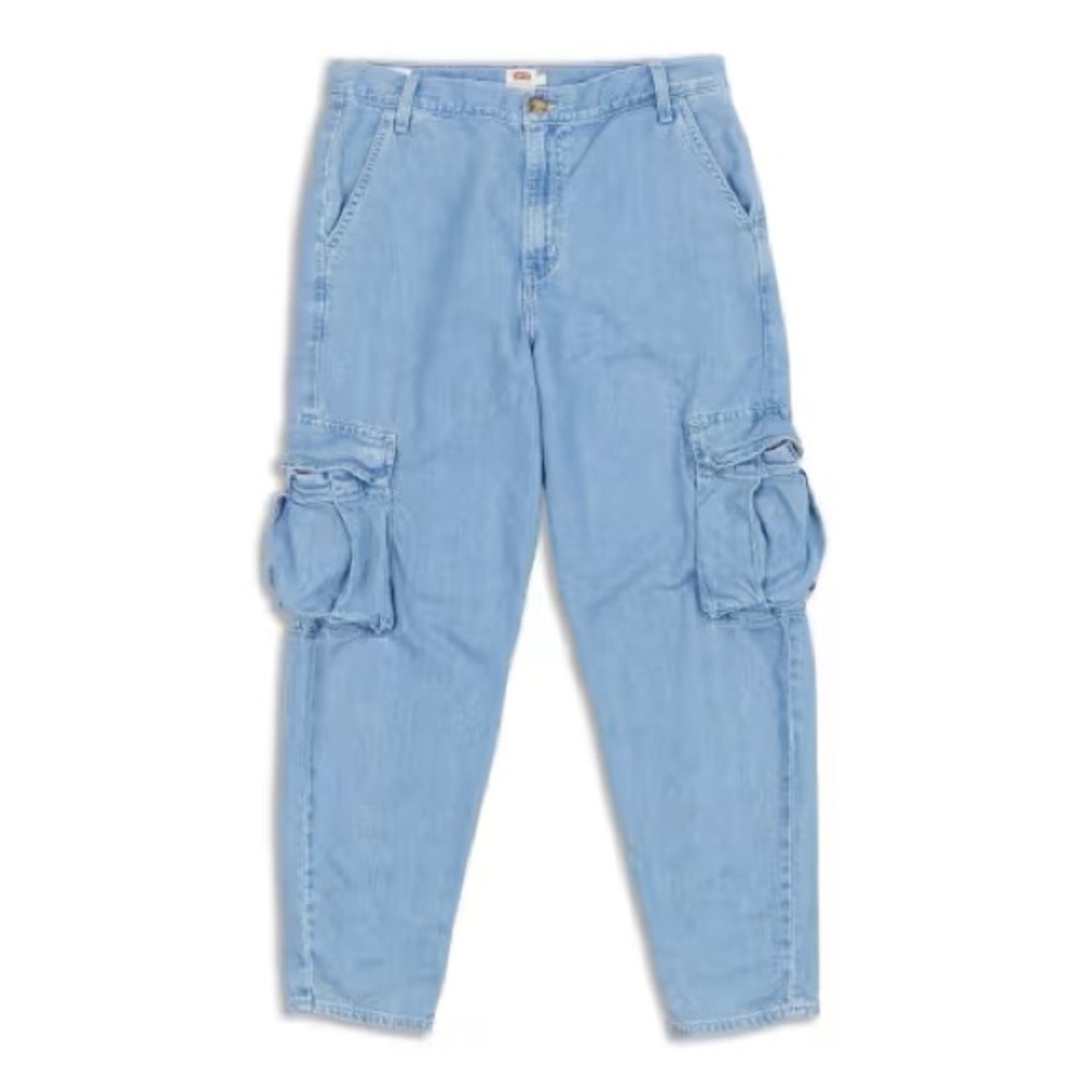 Levi's Loose Cargo Denim Jeans